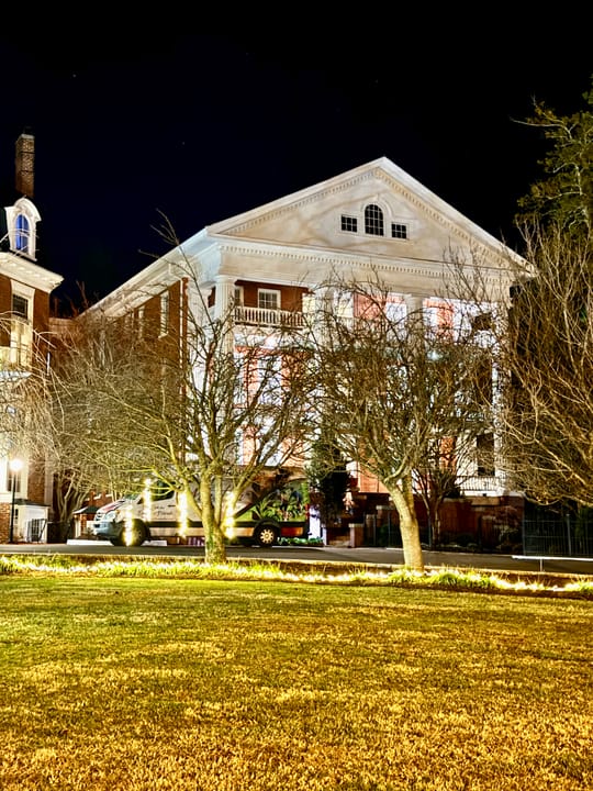 Photo of Martha Washington Inn