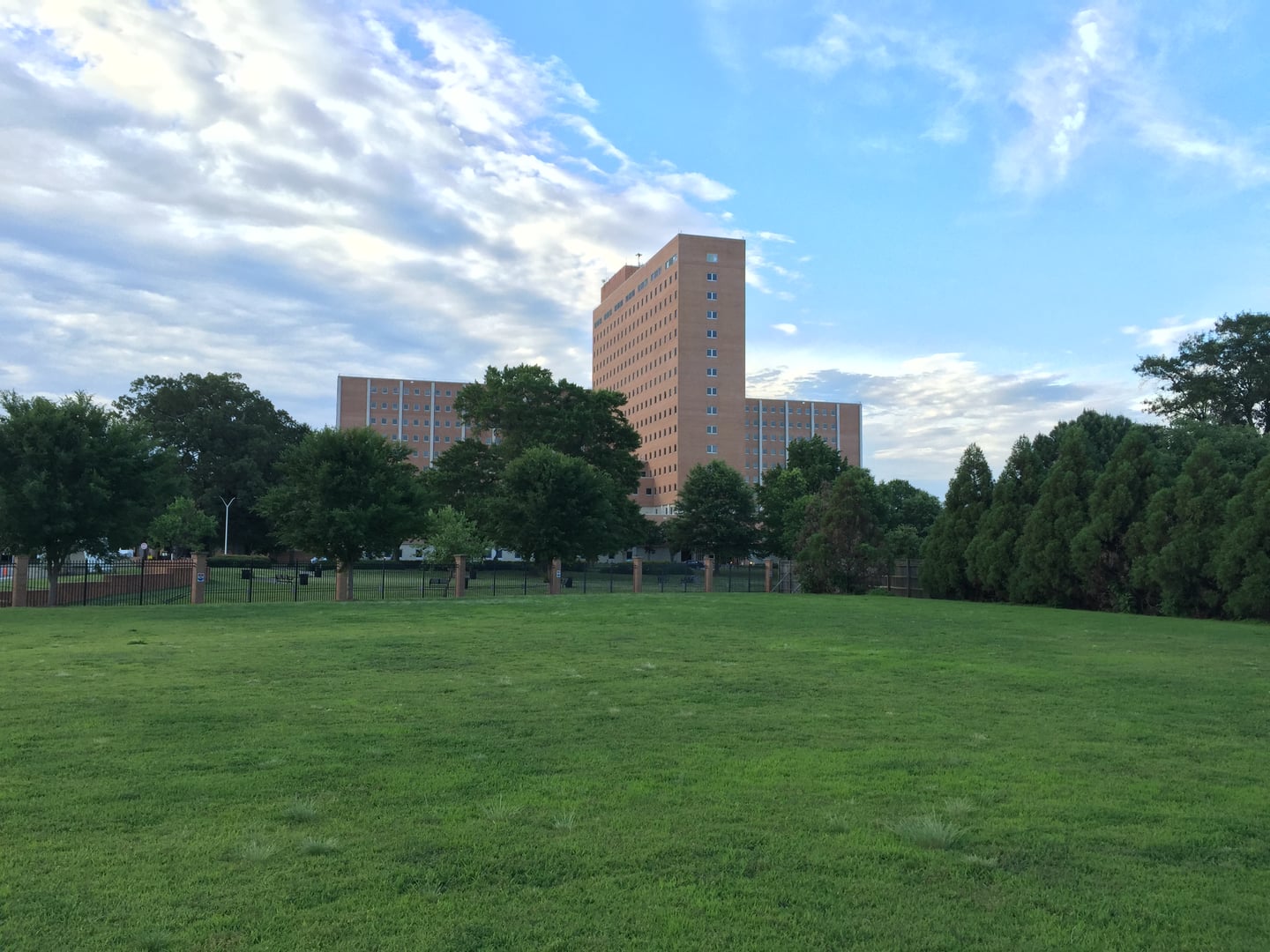 Photo of Naval Medical Center Portsmouth (Historic Hospital Building)