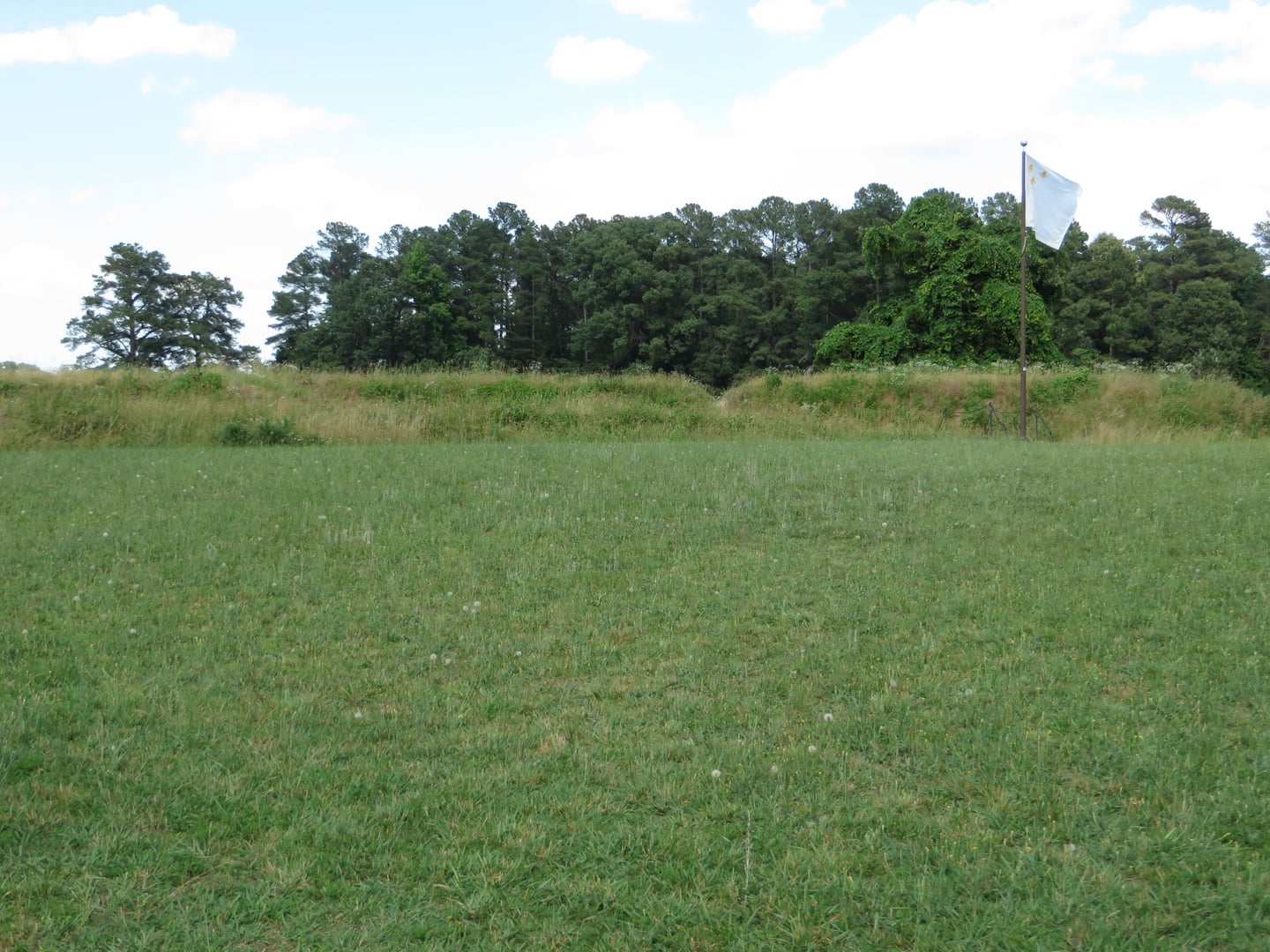 Yorktown Battlefield earthworks and cannon at the First Allied Siege Line, Colonial National Historical Park, Yorktown, Virginia