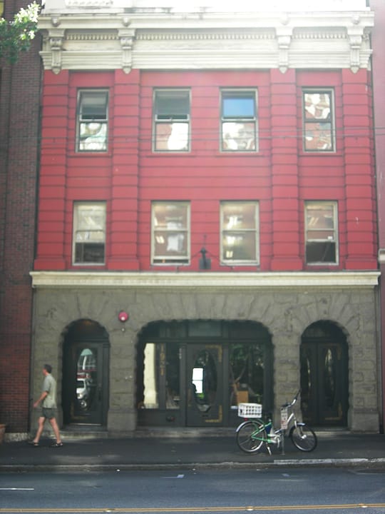 The Butterworth Building's First Avenue facade -- a 2007 view, a different angle and date from the current hero photo, showing the full three-story front with cornice and arcade.
