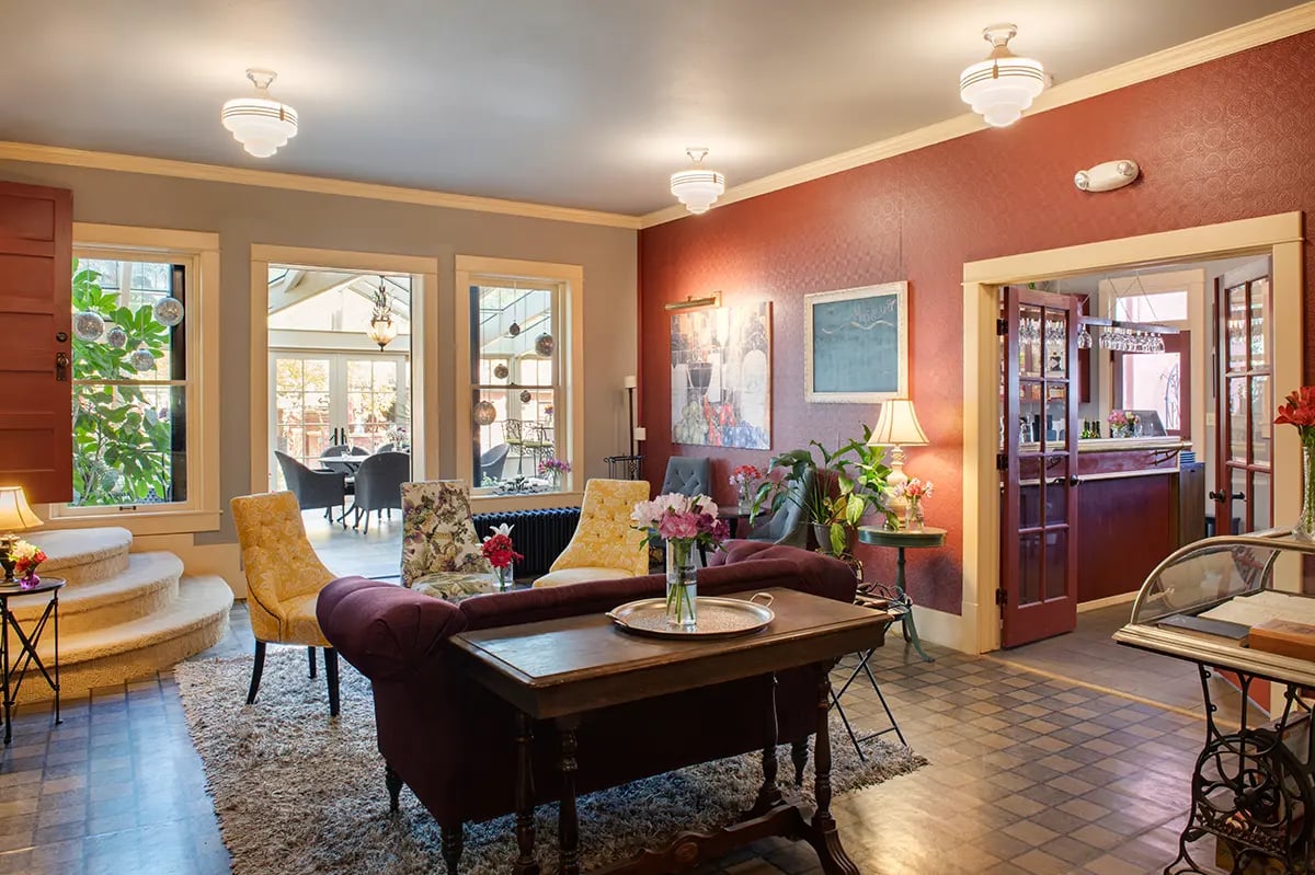 The Chamberlin Inn