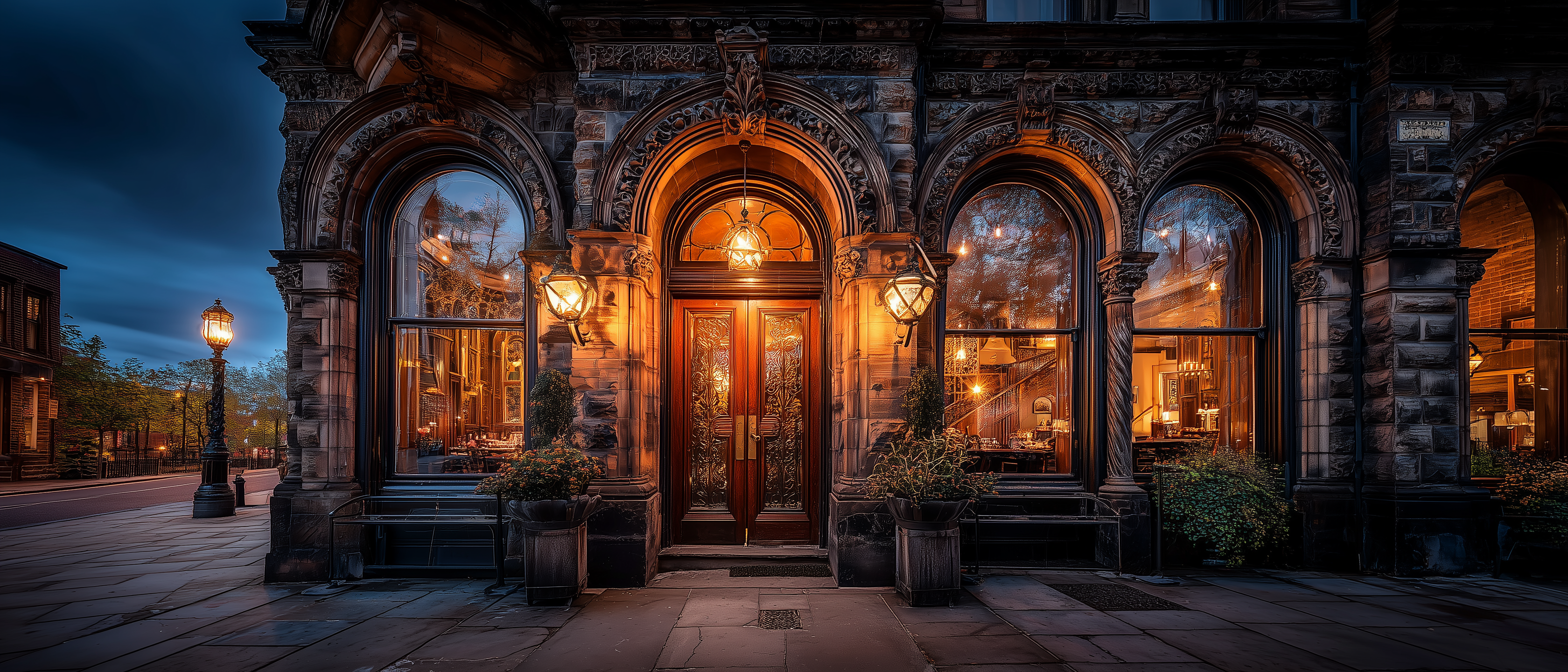 Cafe de Manuel's Mexican restaurant exterior in Casa Grande, Arizona